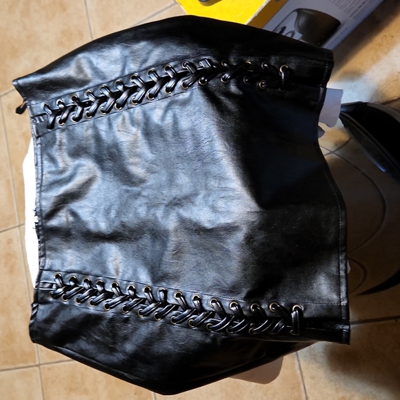 Very J Dresses & Skirts - Faux Skirt Sz ( M )